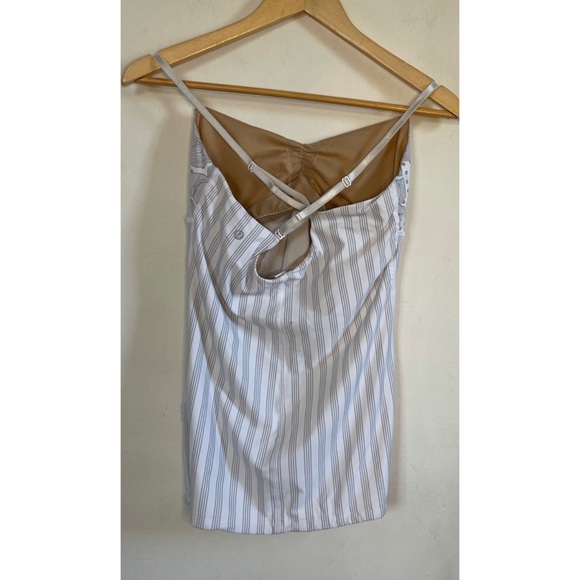Lululemon Striped Tank - Picture 3 of 7